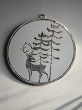 Afbeelding in Gallery-weergave laden, Handmade reindeer and tree silver wall art for indoors/outdoors 30 x 1 x 32cm
