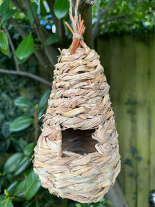 Handmade teardrop  weave rattan birdhouse 26x11x11cm