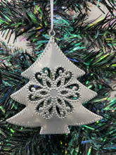 Charger l&#39;image dans la galerie, Handmade selection of ten hanging Christmas tree metal powder coated hanging tree ornaments.
