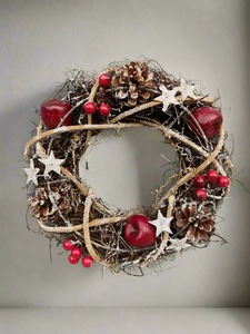 Handmade hanging wreath/ Christmas seasonal decor 25 x 25 x 7cm