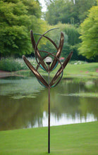 Laden Sie das Bild in den Galerie-Viewer, knightsbridge Bronze windsculpture/windspinner with solar bulb measuring 61 x 61 x 208cm
