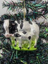 Load image into Gallery viewer, Christmas cow and calf bauble tree hanging decoration/christmas/seasonal/ glass hanging item
