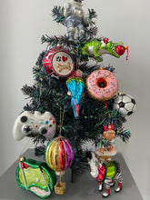 Laden Sie das Bild in den Galerie-Viewer, Christmas zebra hanging decoration/christmas/seasonal/ glass hanging item
