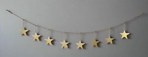 Handmade powder coated hanging gold heart garland measuring 150 x 20 x 1cm