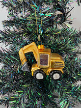 Load image into Gallery viewer, Glass Christmas yellow digger Christmas bauble tree hanging decoration/christmas/seasonal/ glass hanging item
