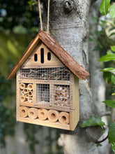 Laden Sie das Bild in den Galerie-Viewer, Handmade large insect house 25 x 8.5 x 27cm - Marissa&#39;s Garden &amp; Gift
