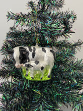 Load image into Gallery viewer, Christmas cow and calf bauble tree hanging decoration/christmas/seasonal/ glass hanging item
