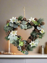 Charger l&#39;image dans la galerie, Handmade hanging heart wreath 30 x 29 x 10cm Christmas /seasonal hanging wreath
