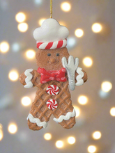 Afbeelding in Gallery-weergave laden, Resin Christmas gingerbread man Christmas bauble tree hanging decoration/christmas/seasonal/ resin hanging item - Marissa&#39;s Garden &amp; Gift
