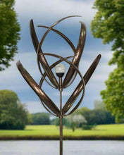 Charger l&#39;image dans la galerie, knightsbridge Bronze windsculpture/windspinner with solar bulb measuring 61 x 61 x 208cm
