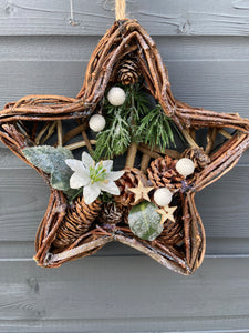 Handmade Hanging star wreath 25 x 25 x 6cm Christmas/seasonal hanging wreath