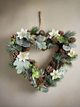 Indlæs billede til gallerivisning Handmade hanging heart wreath 30 x 29 x 10cm Christmas /seasonal hanging wreath
