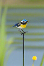 Indlæs billede til gallerivisning Handmade powder coated Blue tit on a pole sculpture 130cm tall
