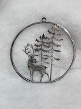 Charger l&#39;image dans la galerie, Handmade reindeer and tree silver wall art for indoors/outdoors 30 x 1 x 32cm
