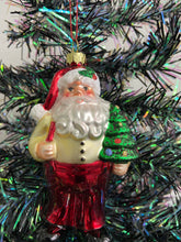 Laden Sie das Bild in den Galerie-Viewer, Glass Christmas tree Santa Claus/Father Christmas Christmas bauble tree hanging decoration/christmas/seasonal/ glass hanging item
