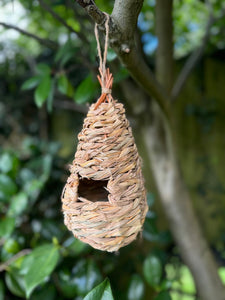 Handmade teardrop  weave rattan birdhouse 26x11x11cm