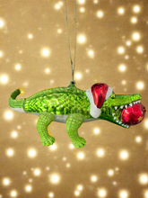 Load image into Gallery viewer, Glass Christmas crocodile with bauble in mouth Christmas bauble tree hanging decoration/christmas/seasonal/ glass hanging item
