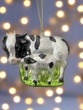 Load image into Gallery viewer, Christmas cow and calf bauble tree hanging decoration/christmas/seasonal/ glass hanging item
