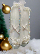 Laden Sie das Bild in den Galerie-Viewer, Glass Christmas white ballerina shoes Christmas bauble tree hanging decoration/christmas/seasonal/ glass hanging item
