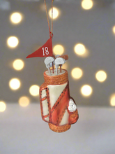 Afbeelding in Gallery-weergave laden, Glass Christmas golf bag with golf clubs Christmas bauble tree hanging decoration/christmas/seasonal/ glass hanging item
