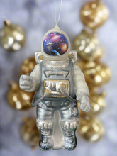 Load image into Gallery viewer, Glass Christmas astronaut Christmas bauble tree hanging decoration/christmas/seasonal/ glass hanging item
