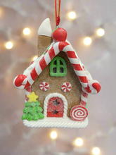 Laden Sie das Bild in den Galerie-Viewer, Resin Christmas gingerbread house Christmas bauble tree hanging decoration/christmas/seasonal/ resin hanging item
