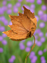 Indlæs billede til gallerivisning Haveblomst af metal 95cm
