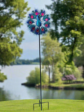 Laden Sie das Bild in den Galerie-Viewer, Handmade Aurora peacock powder coated garden wind sculpture spinner measuring 150cm
