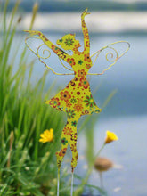 Indlæs billede til gallerivisning Standing Art Deco yellow floral garden/ outdoor metal garden fairy measuring 24.5 x 8 x 55cm
